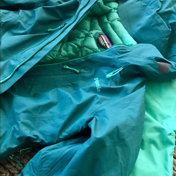 Patagonia Jackets & Blazers - FINAL PRICE DROP!  PATAGONIA WOMANS INSULATED JKT!